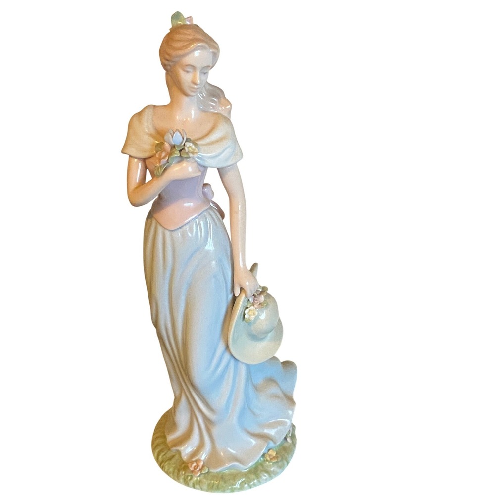 Avon Moments & Memories 2002 Porcelain Woman Figurine Blue Gown Flower Hat